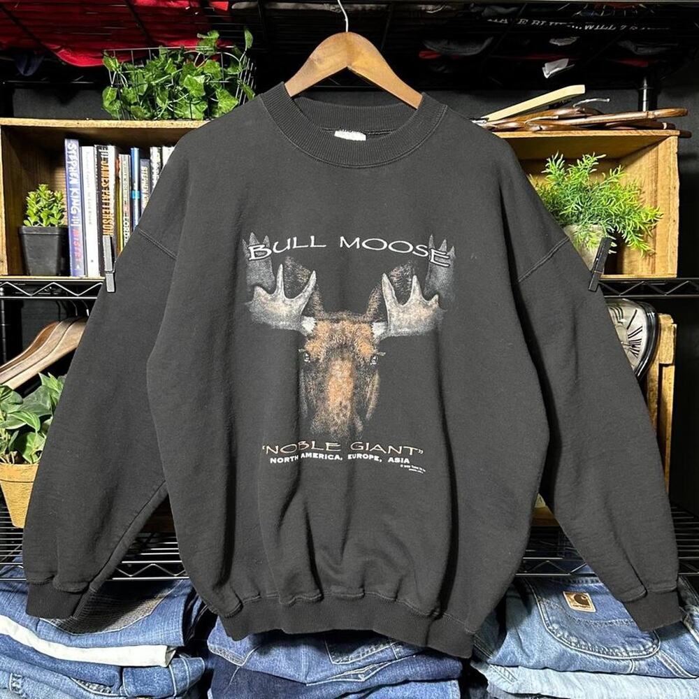 Vintage 90s Bull Moose Animal Print Crewneck Black Nature Sweatshirt Mens XL